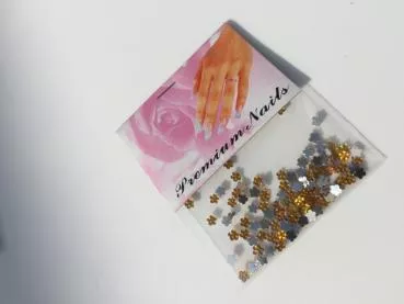 80 Strassblumen goldgelb 3 mm