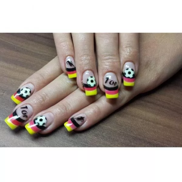 Nailart Schablone 15er Karte Fußball